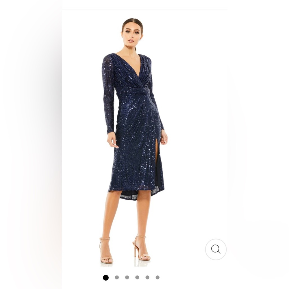 Mac Duggal 26555 MID NAVY Long Sleeve Sequins Cocktail Dress Size 12 Stunning